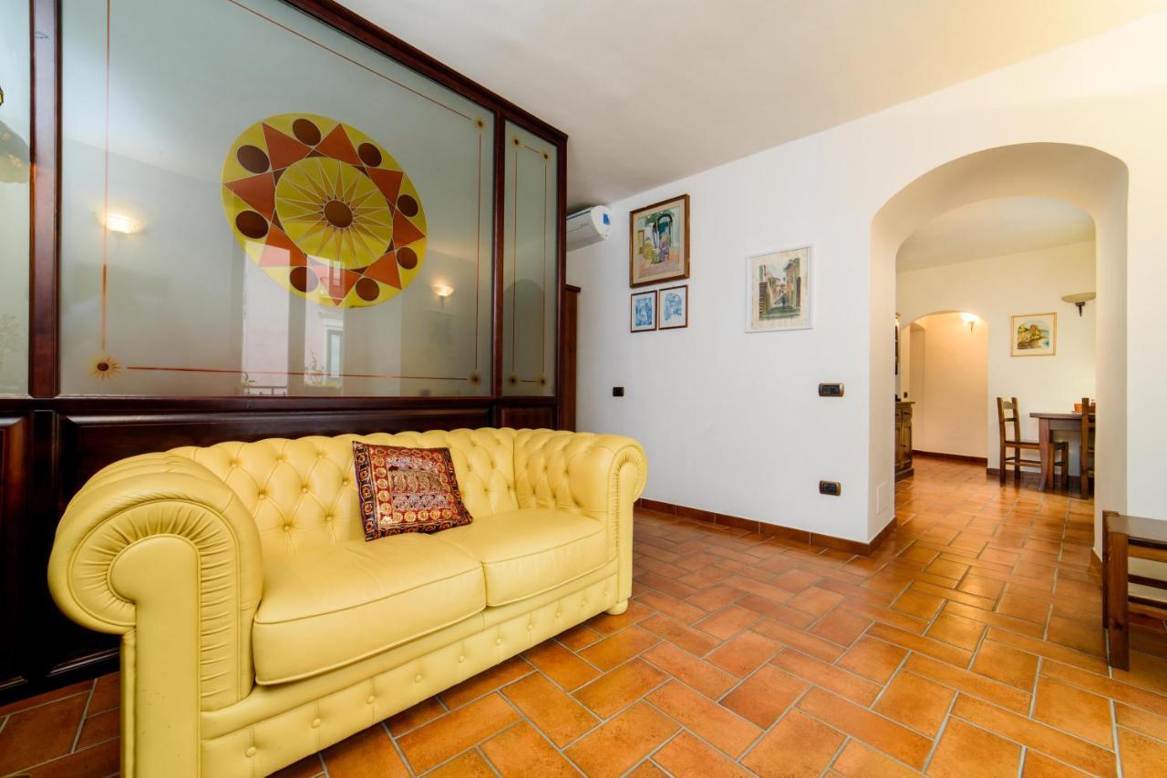Apartmán Dimora Bibbo Salerno Exteriér fotografie